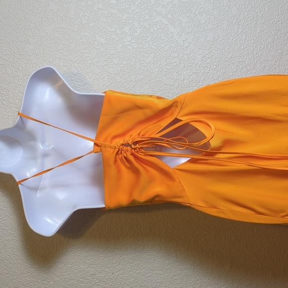 ASOS Design orange satin cut out sleeveless tie back midi dress - Picture 8 of 14